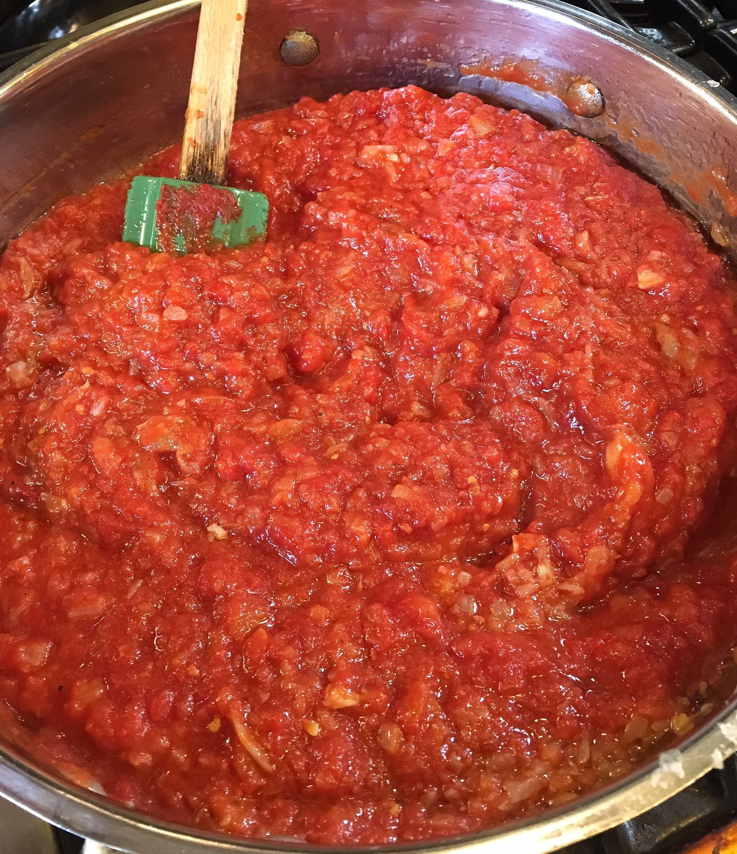 bulghur, red pepper, crushed tomatoes, tomato sauce, eetch, armenian, armenian food